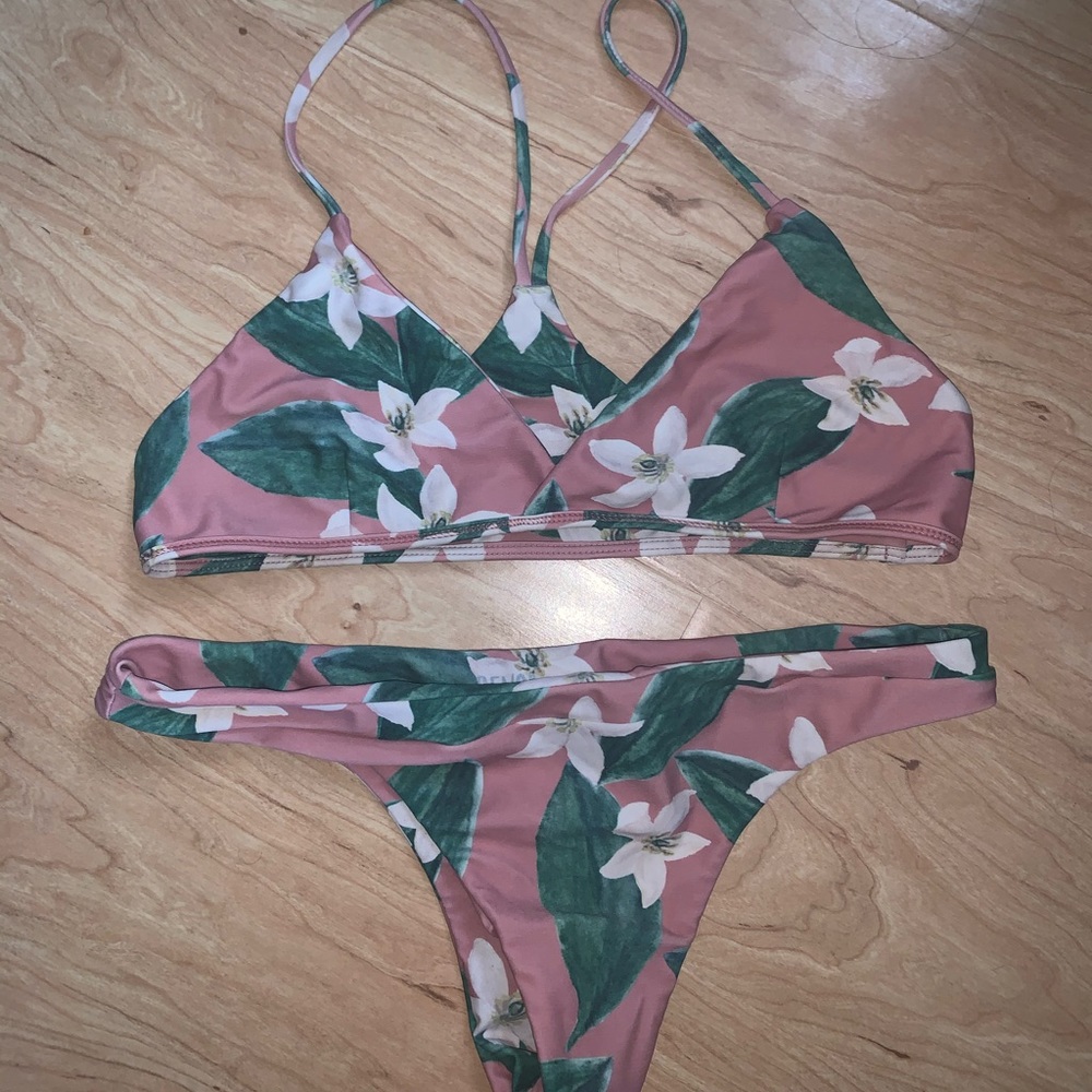 BENOA SET